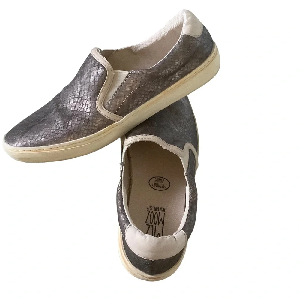 Miz Mooz metallic grey