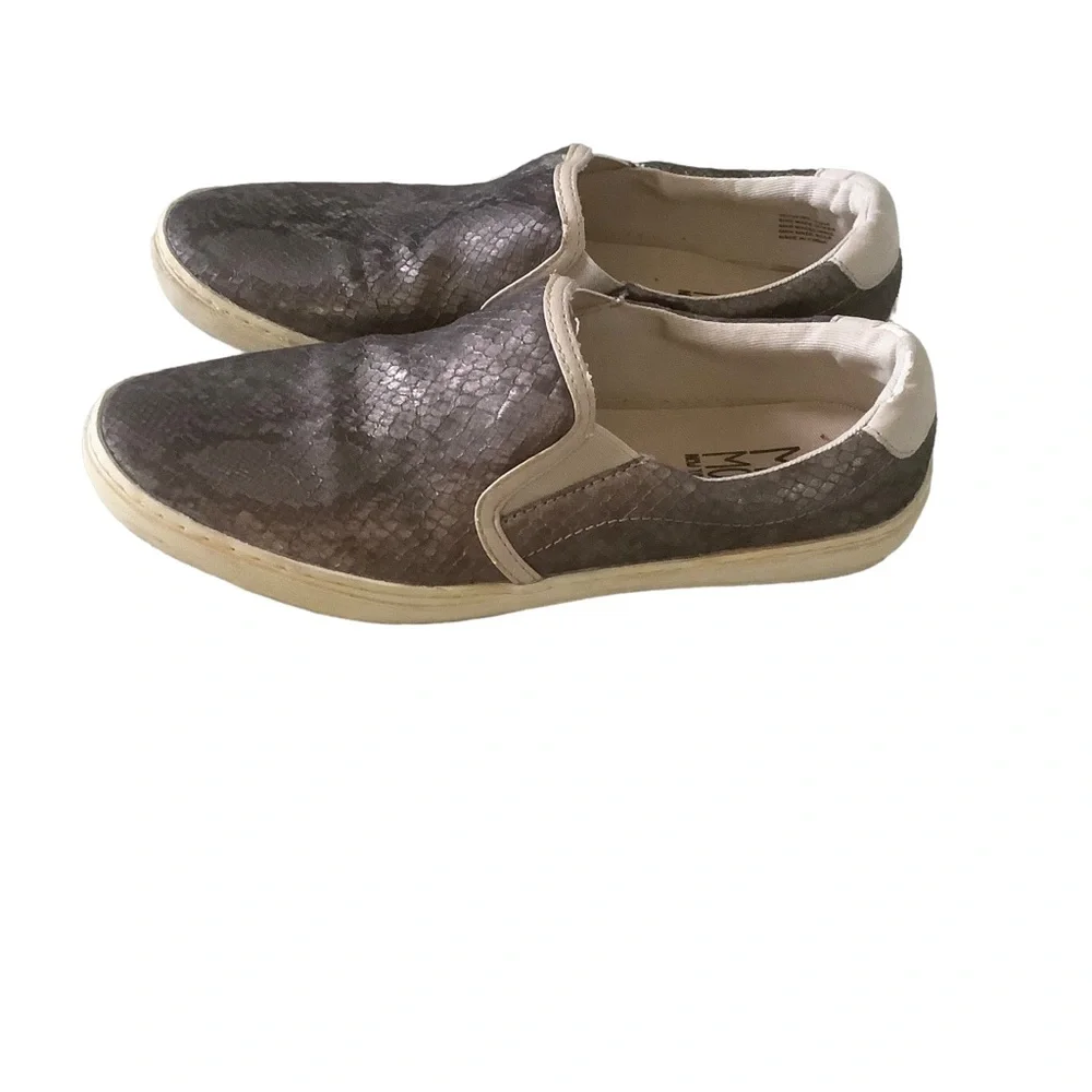 Miz Mooz metallic grey
