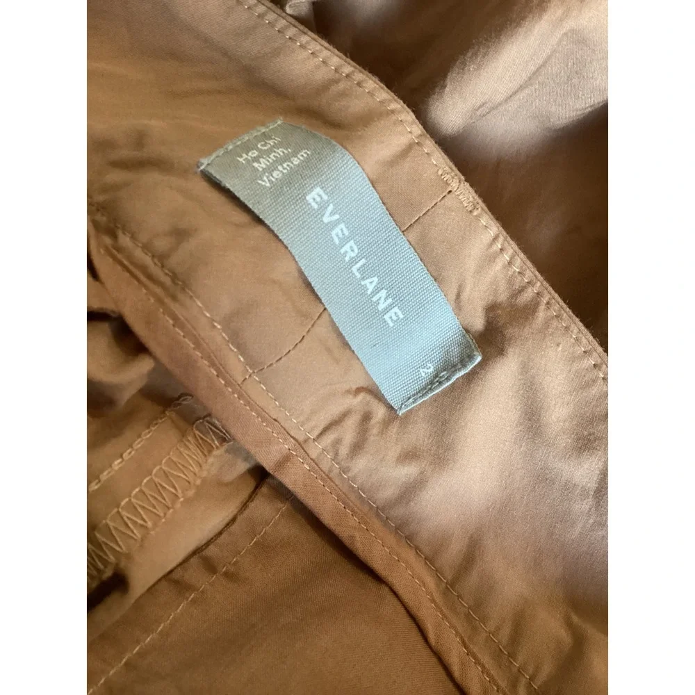 Everlane waist flat