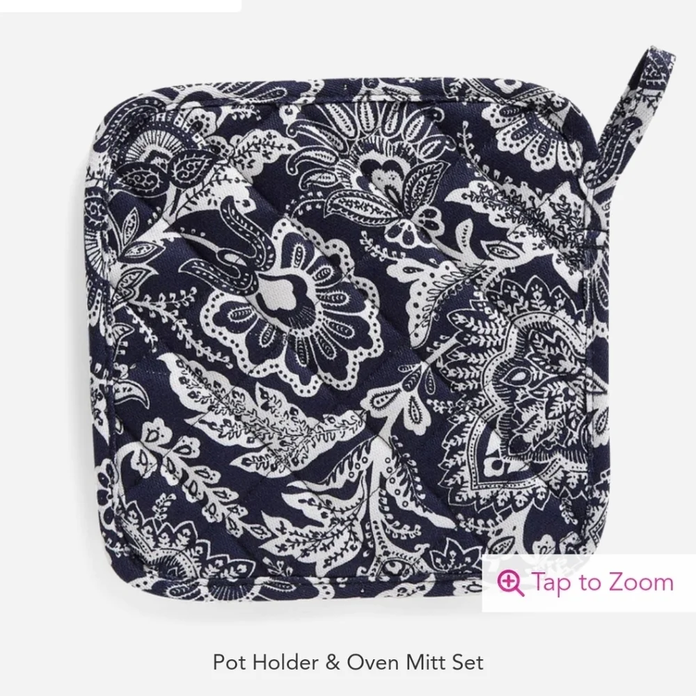 Vera Bradley Pot Holder & Oven Mitt Set NWT