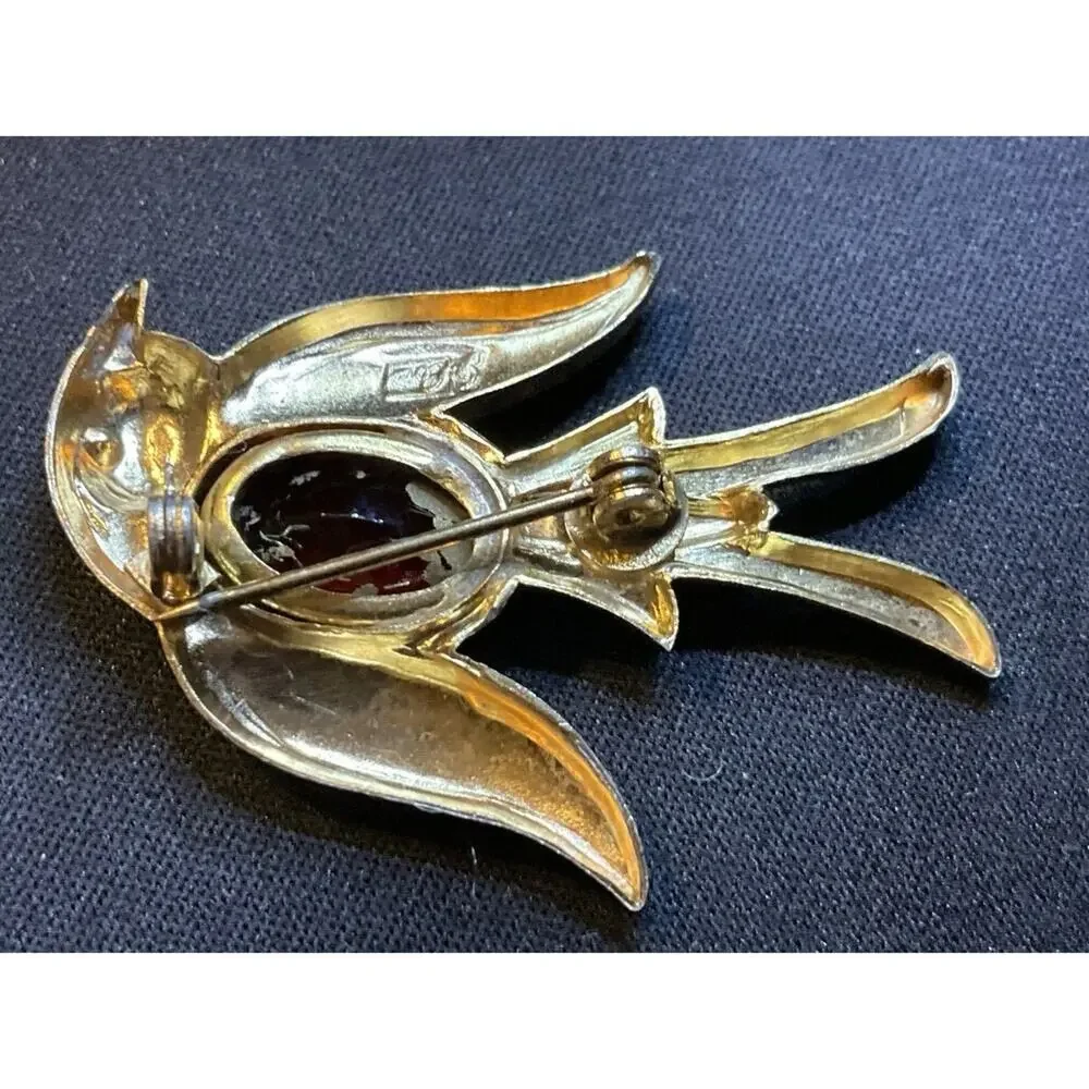 Coro vintage pegasus
