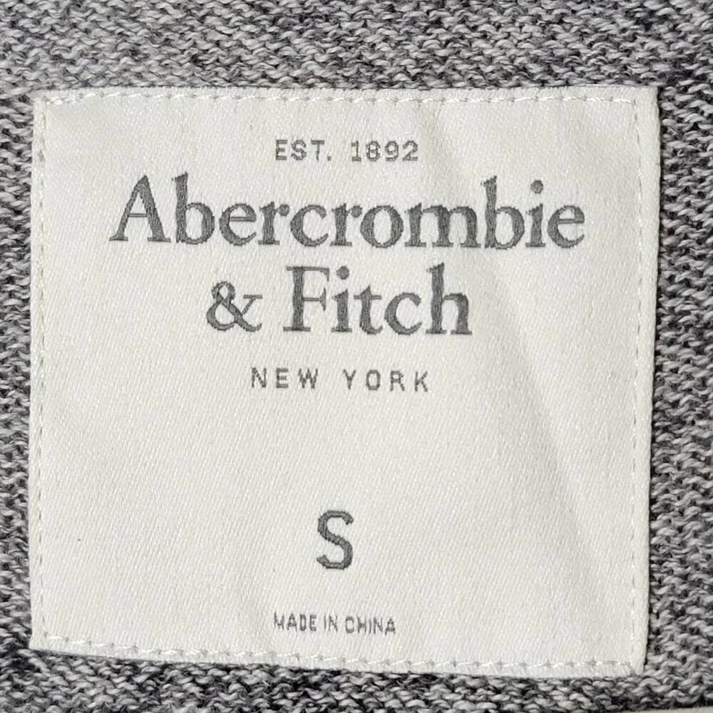 Abercrombie & Fitch rack size