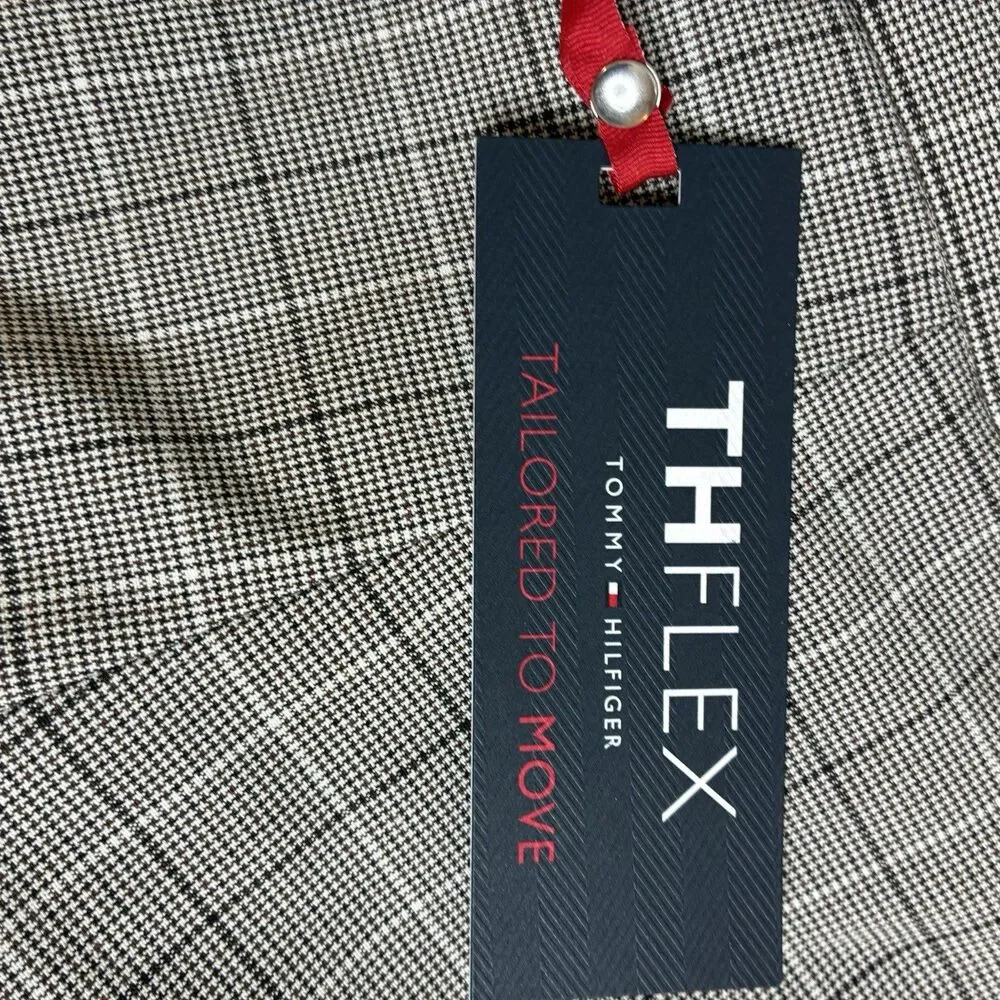 Tommy Hilfiger product pair