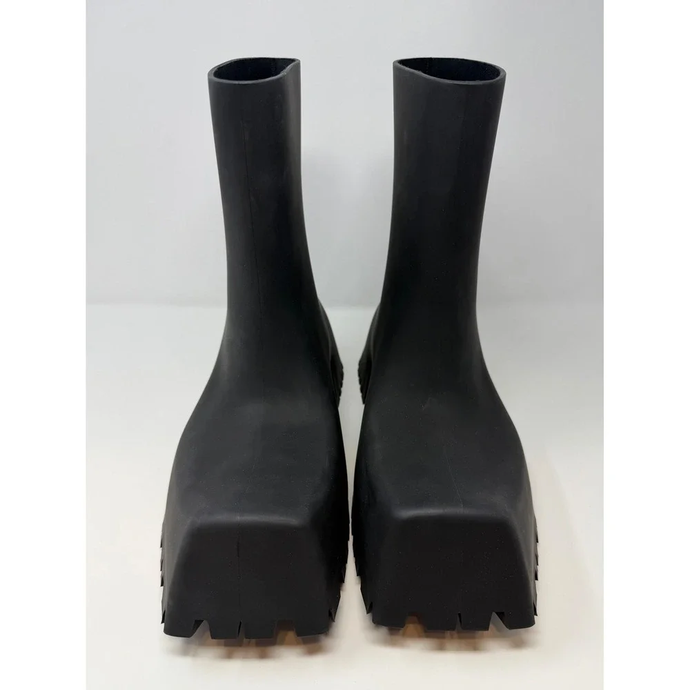 Balenciaga authentic fast store