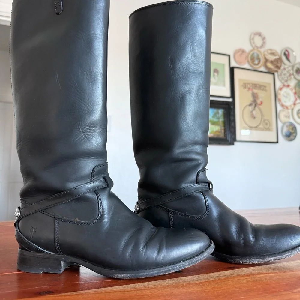 Frye sleek black