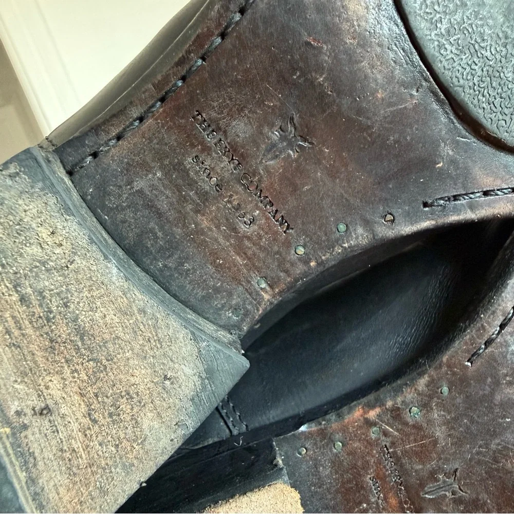 Frye sleek black