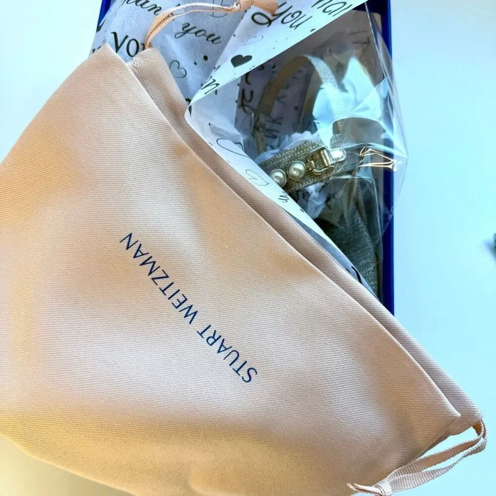 Stuart Weitzman $375 sole light