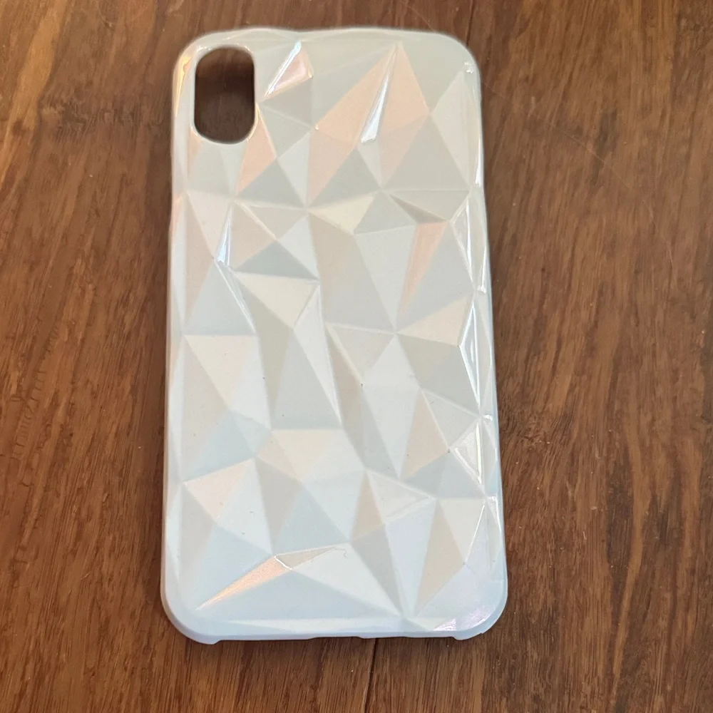 FREE🌟Y2K Pearl Apple iPhone X 10 Prism Geometric 3D White Holographic Phone Case