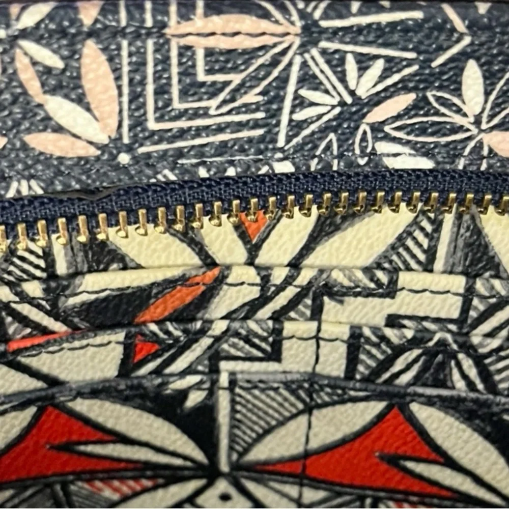 Tory Burch Red and Navy Crossbody Bag with Geometric Design