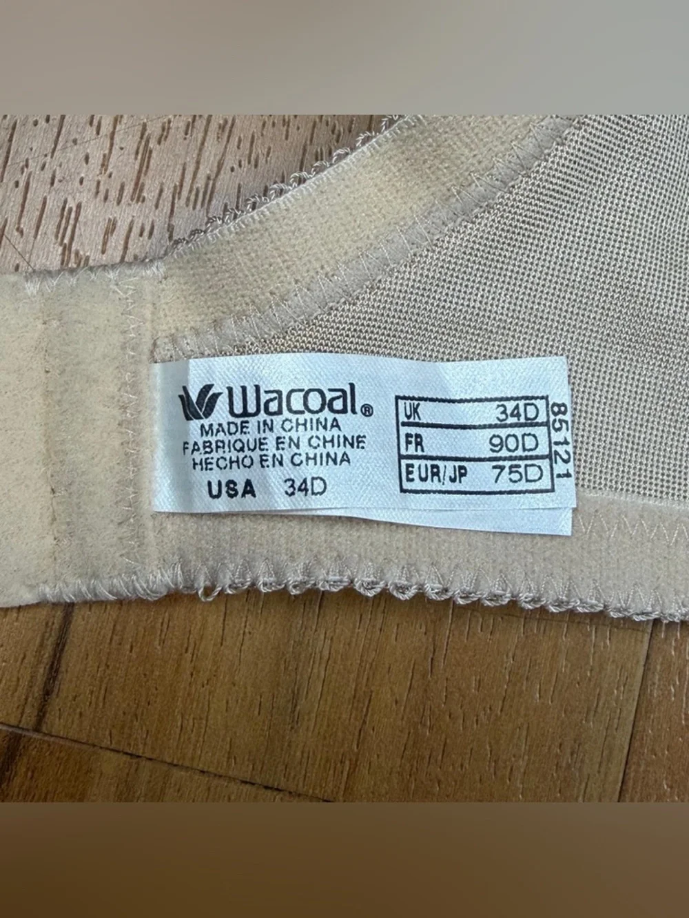 Wacoal new tags