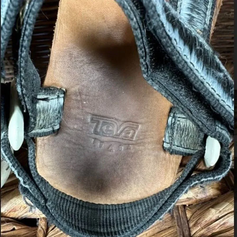 Teva Sz 9 Women's‎ Black White Strap Original Universal Sandals