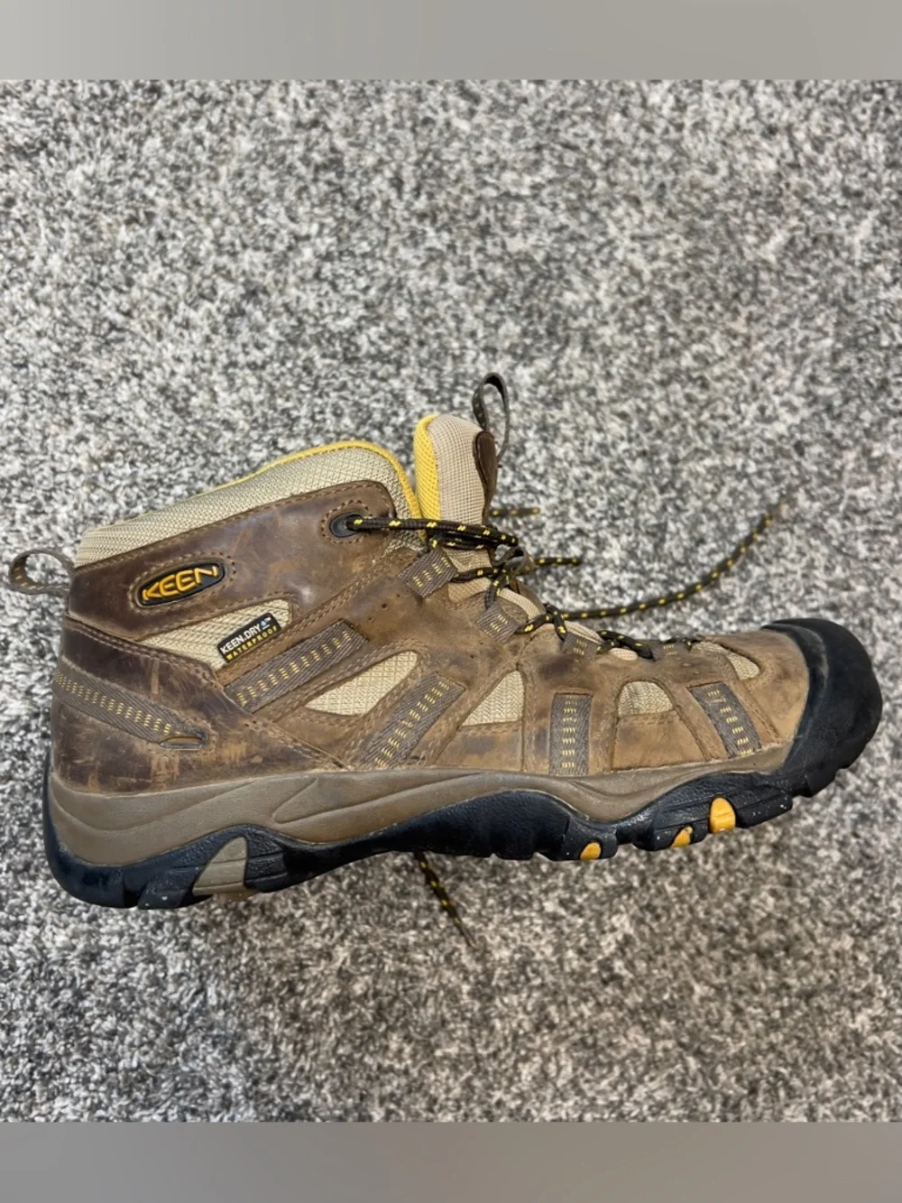 KEEN Brown and Tan Waterproof Men's Hiking Boots