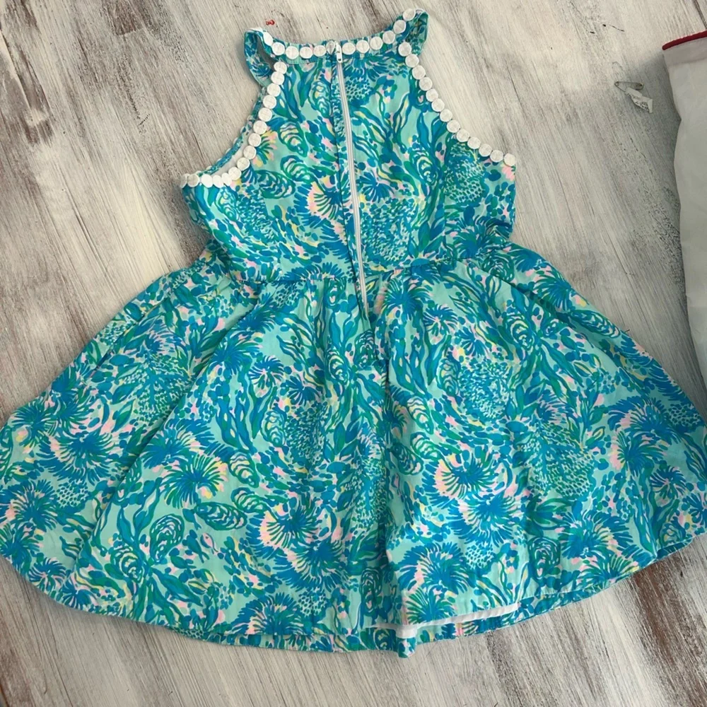 Lilly Pulitzer gorgeous lilly