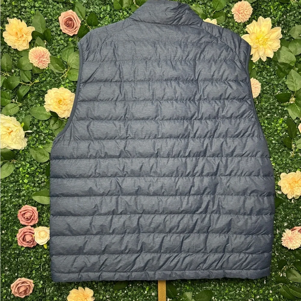 Men's Classic Navy Blue Puffer Vest
