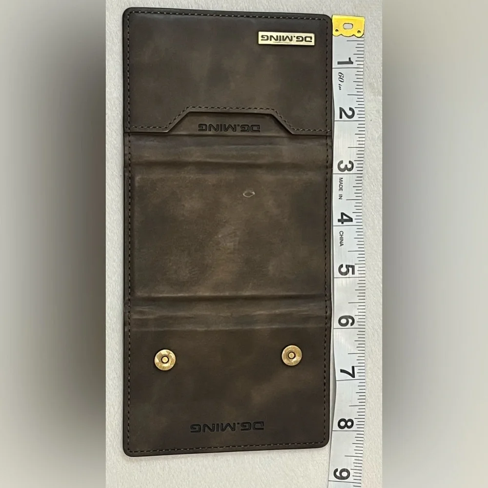 DG.MING sleek leather