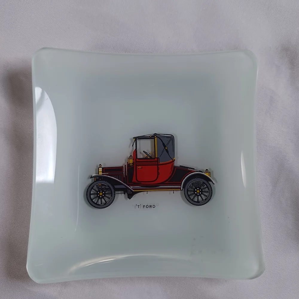 None square vintage