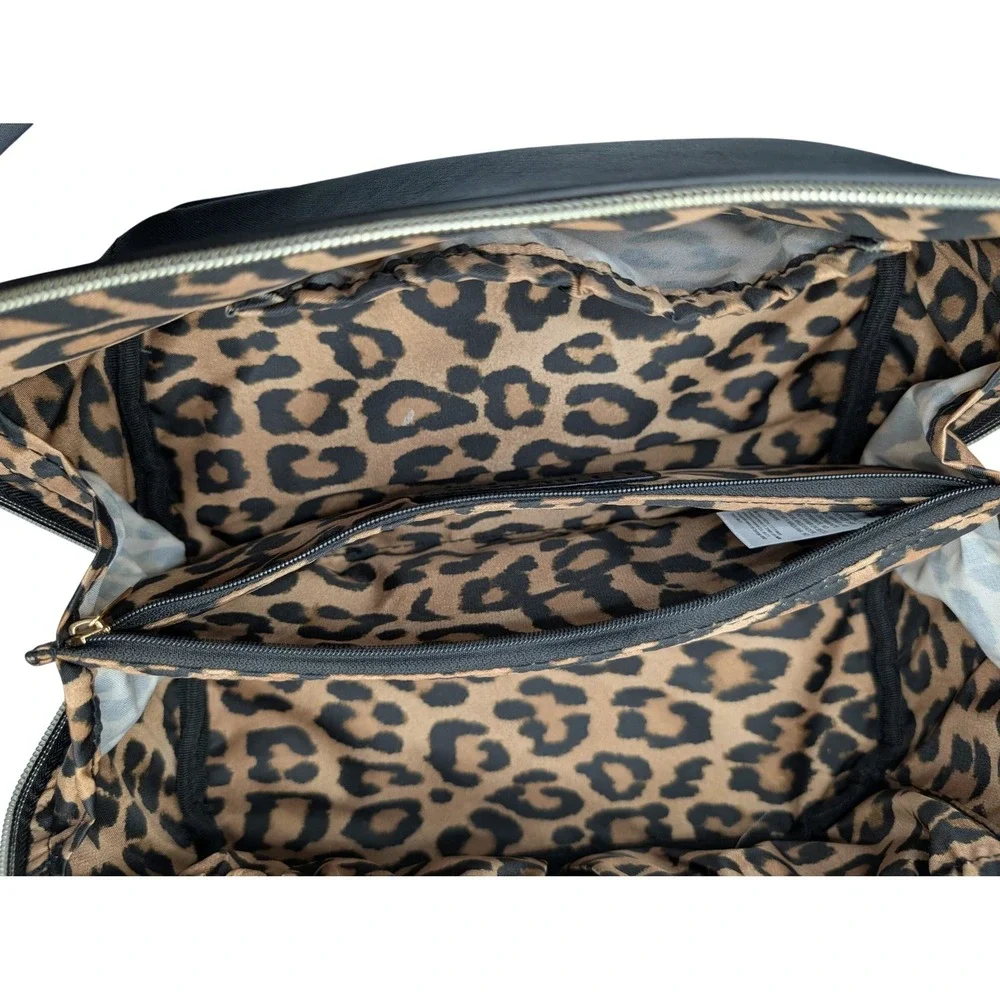 NWT Chicos Black Saffiano Faux Leather Toiletry Bag Travel Makeup Case‎ NWT