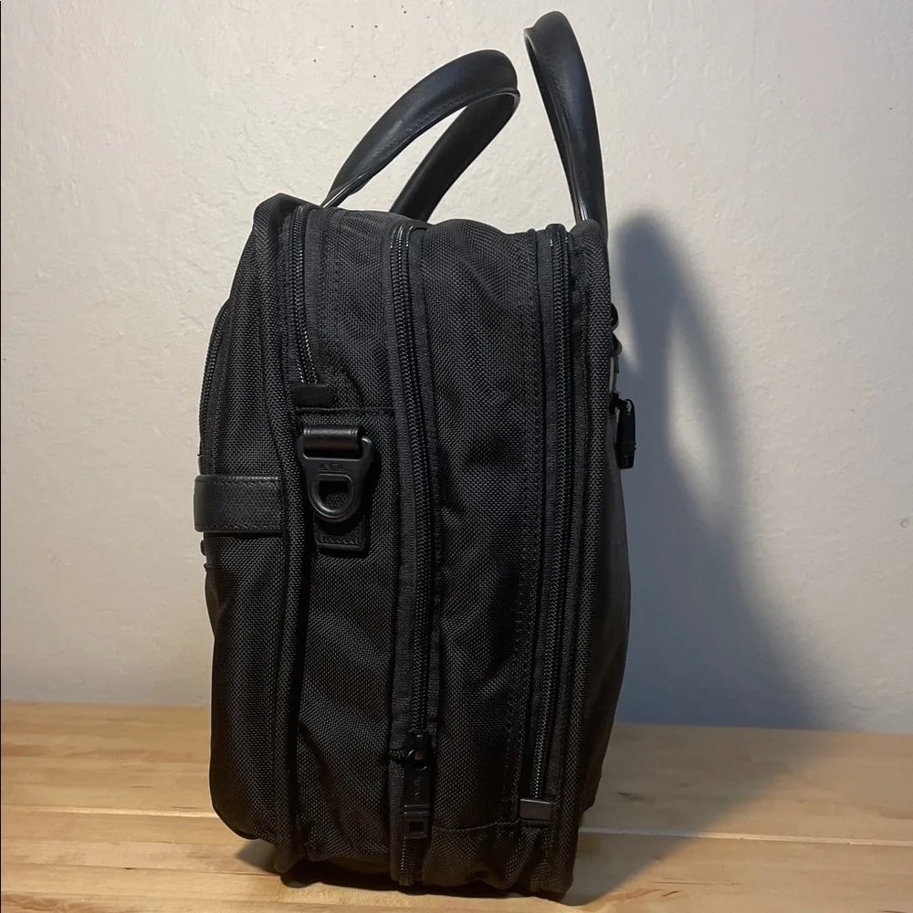 Tumi used good