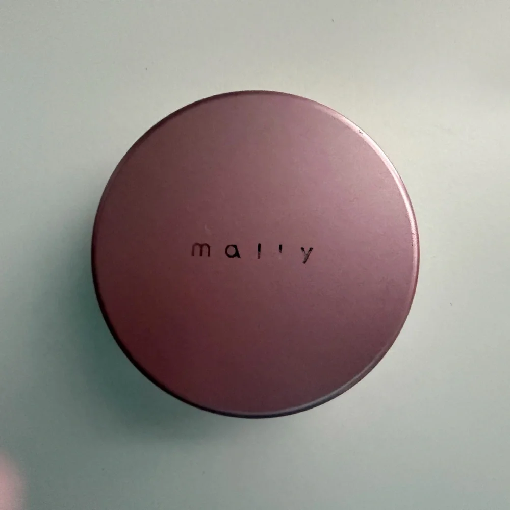 Mally Beauty Poreless Perfection Skin Finisher Loose Powder (Fair/Light)