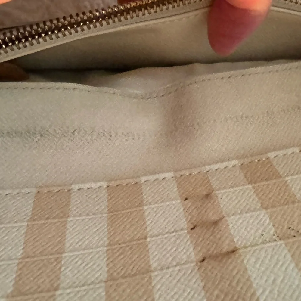 Louis Vuitton louis vuitton