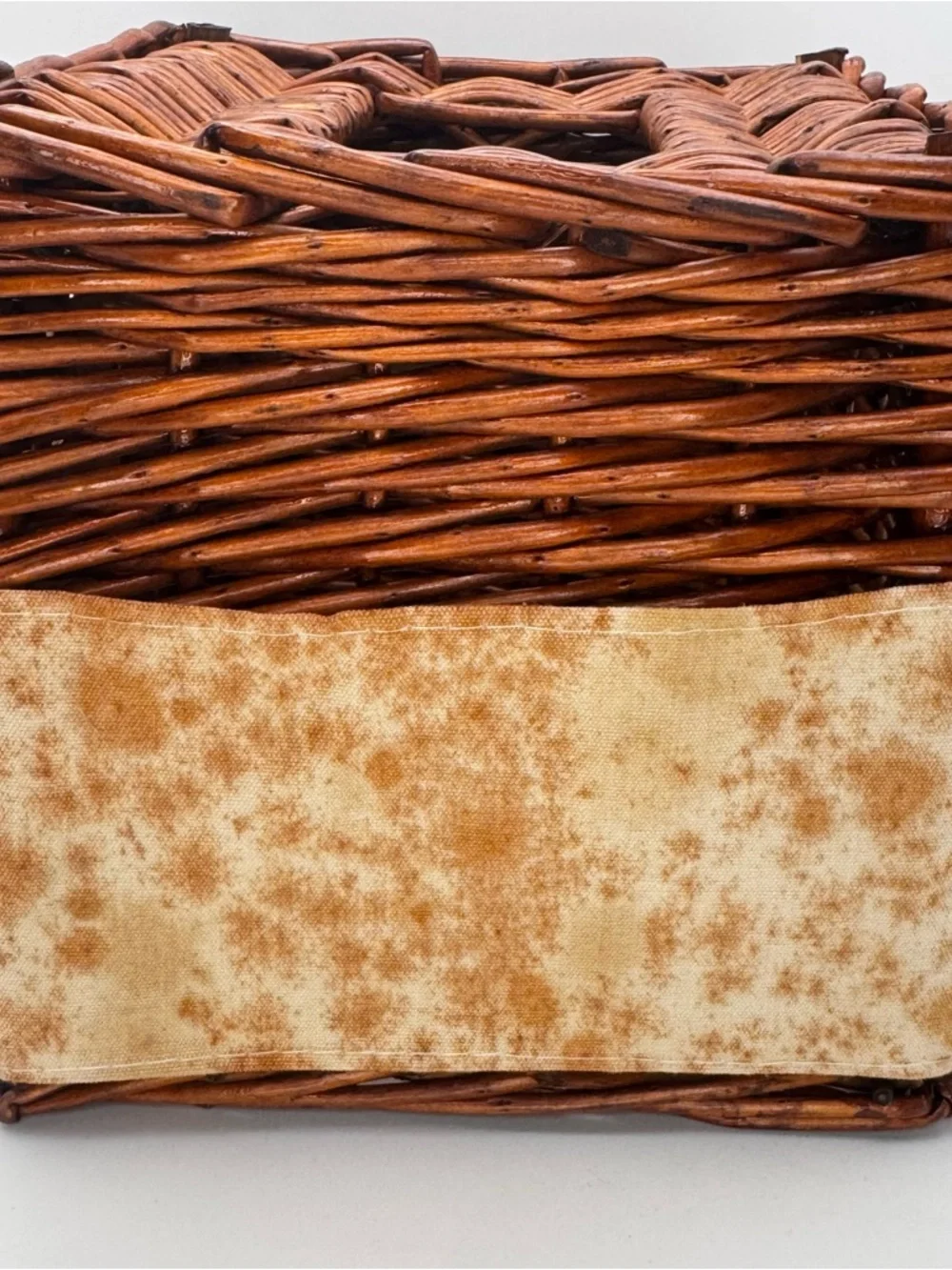 N/A vintage wicker