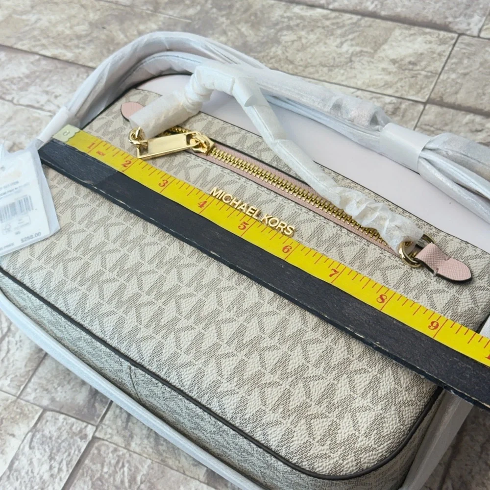 Michael Kors pink stylish