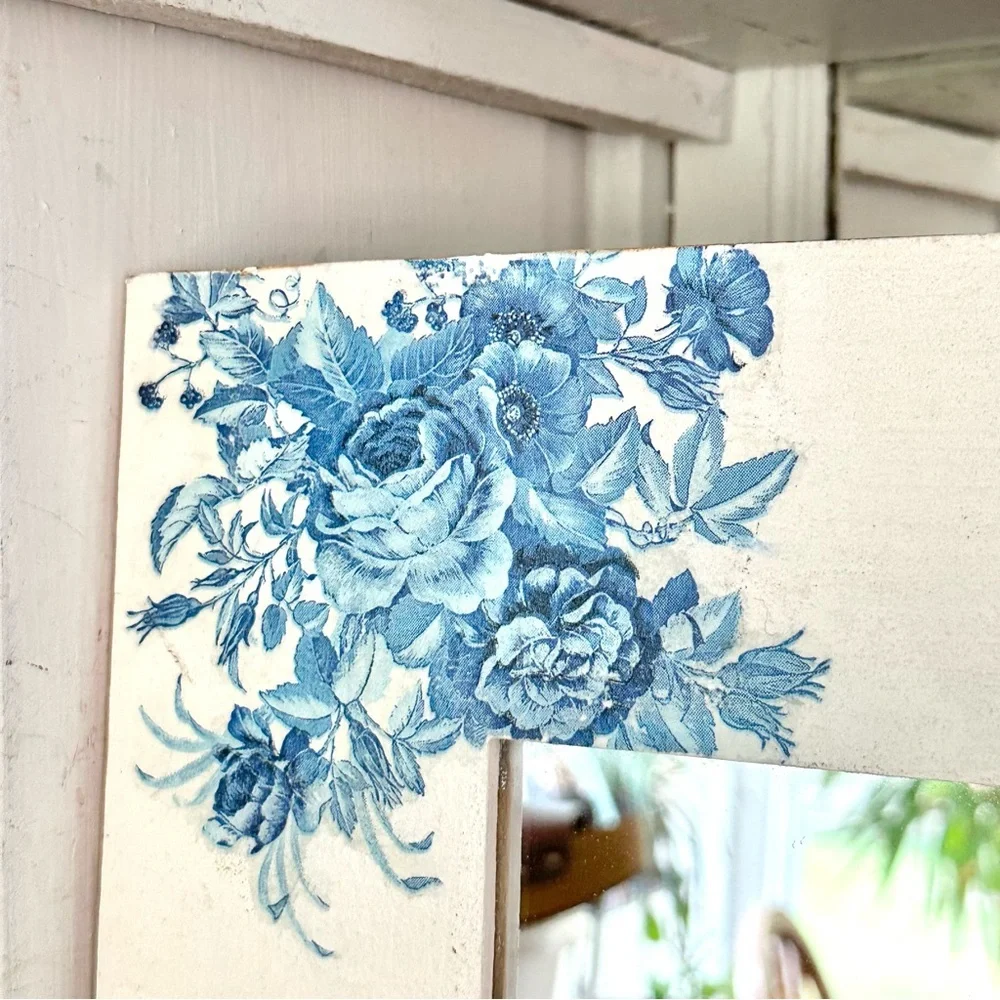 N/A decorative square