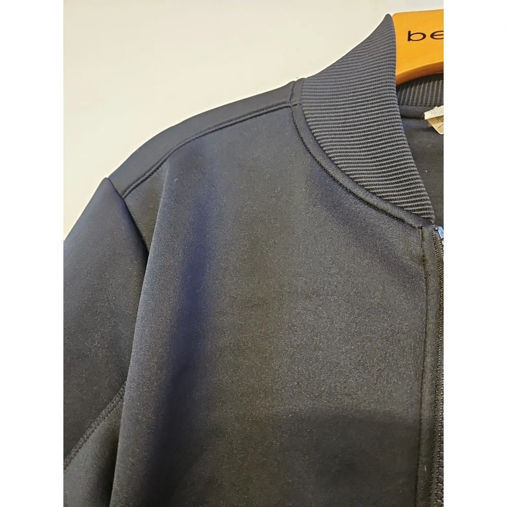 Under Armour gently pre