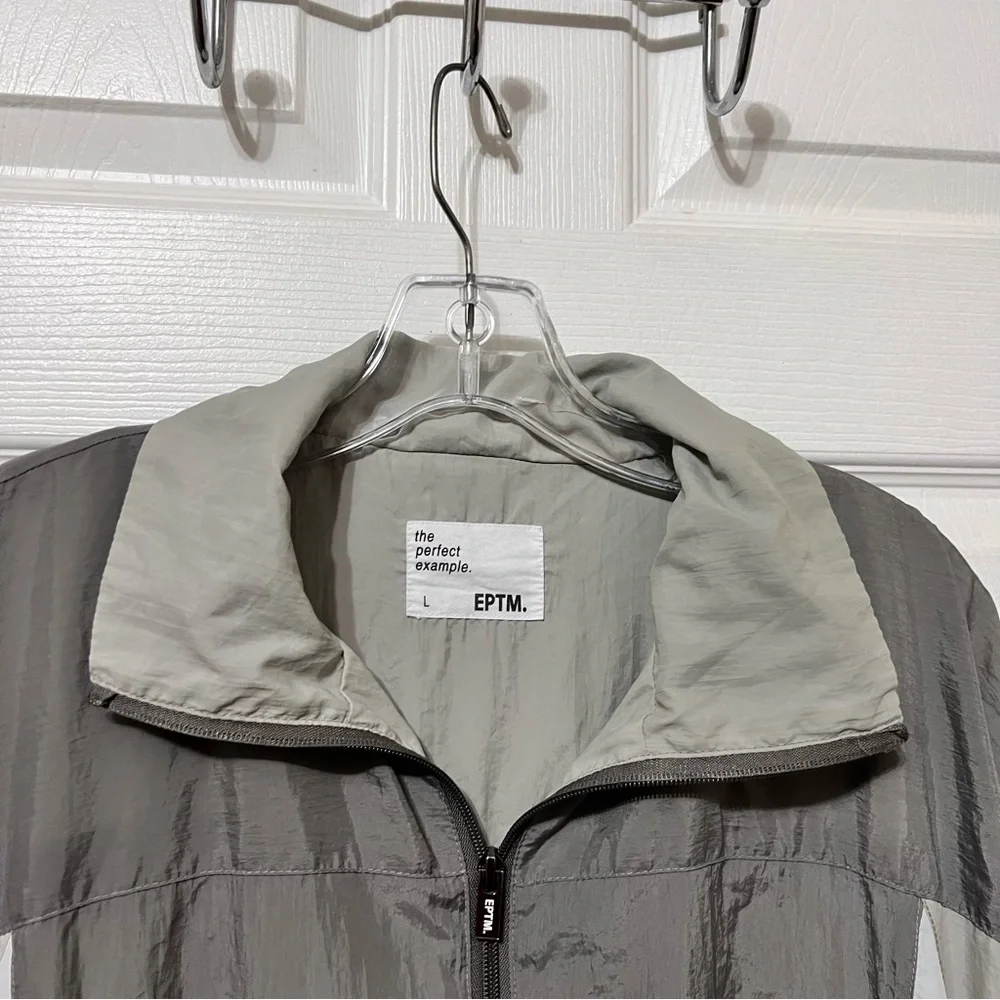 EPTM mens windbreaker