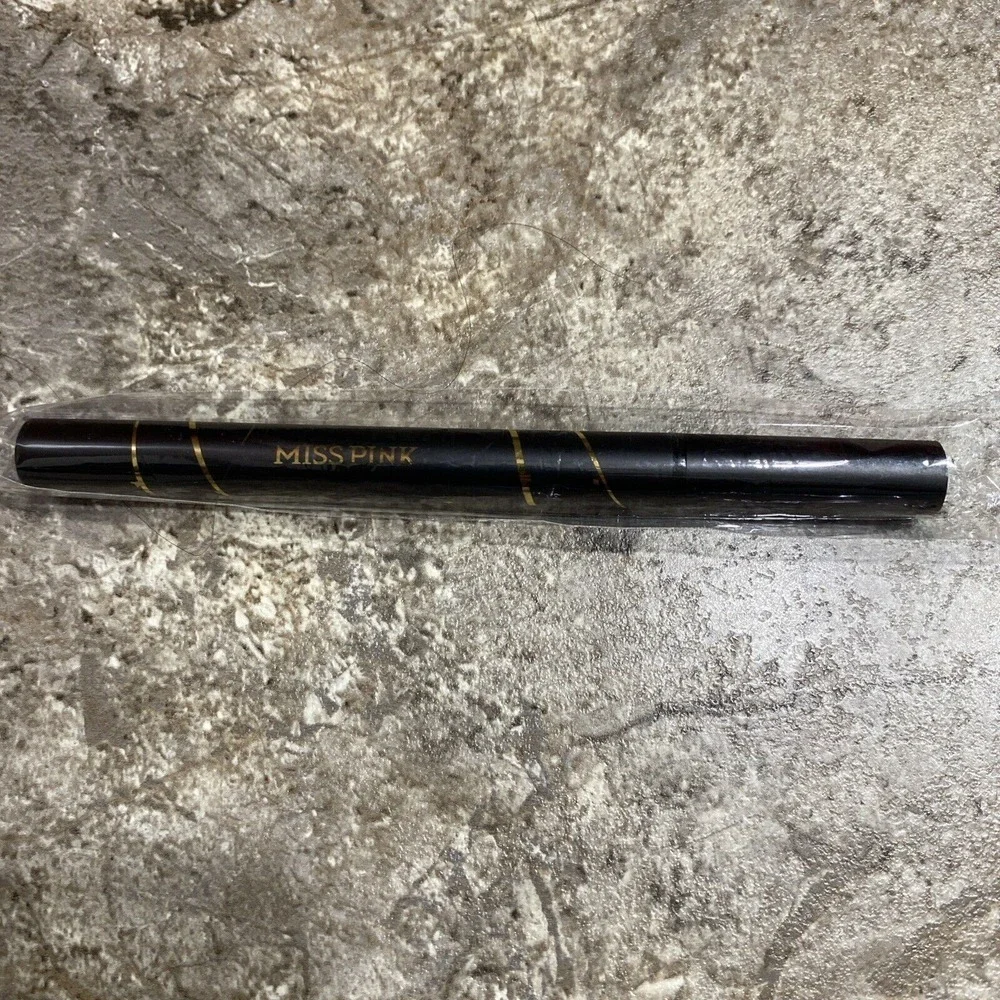 Miss Pink Lash Liner Adhesive Eyeliner Pen‎ In Blackest New eye liner