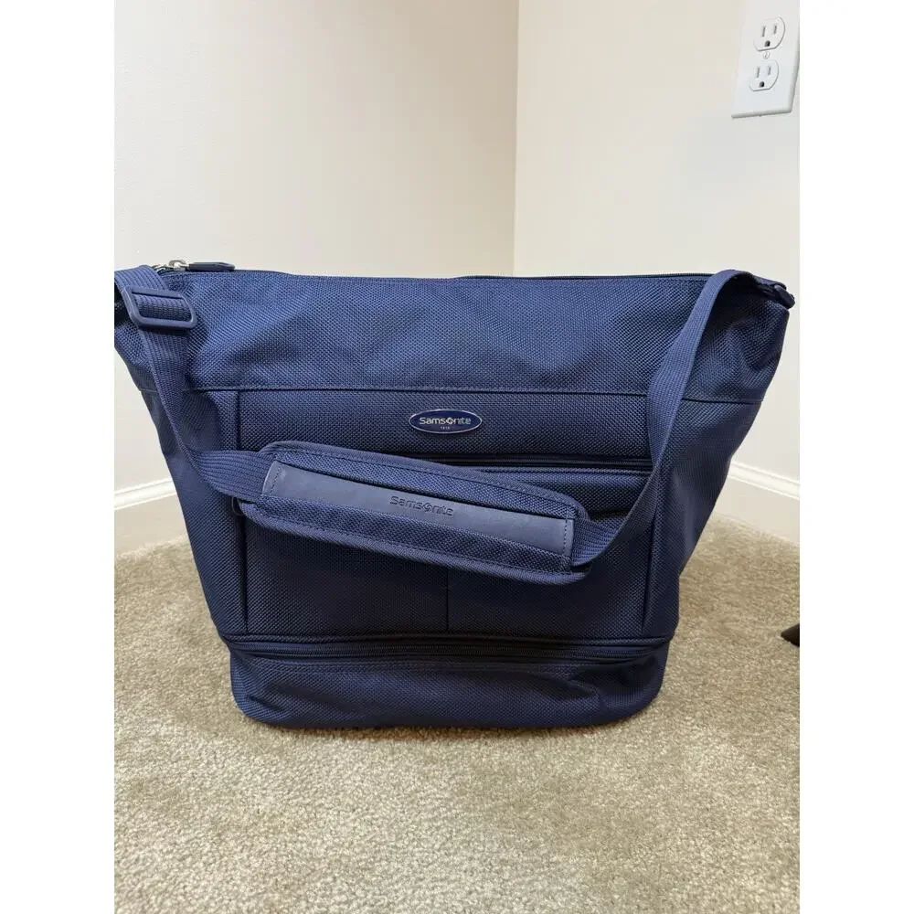 Samsonite blue shoulder
