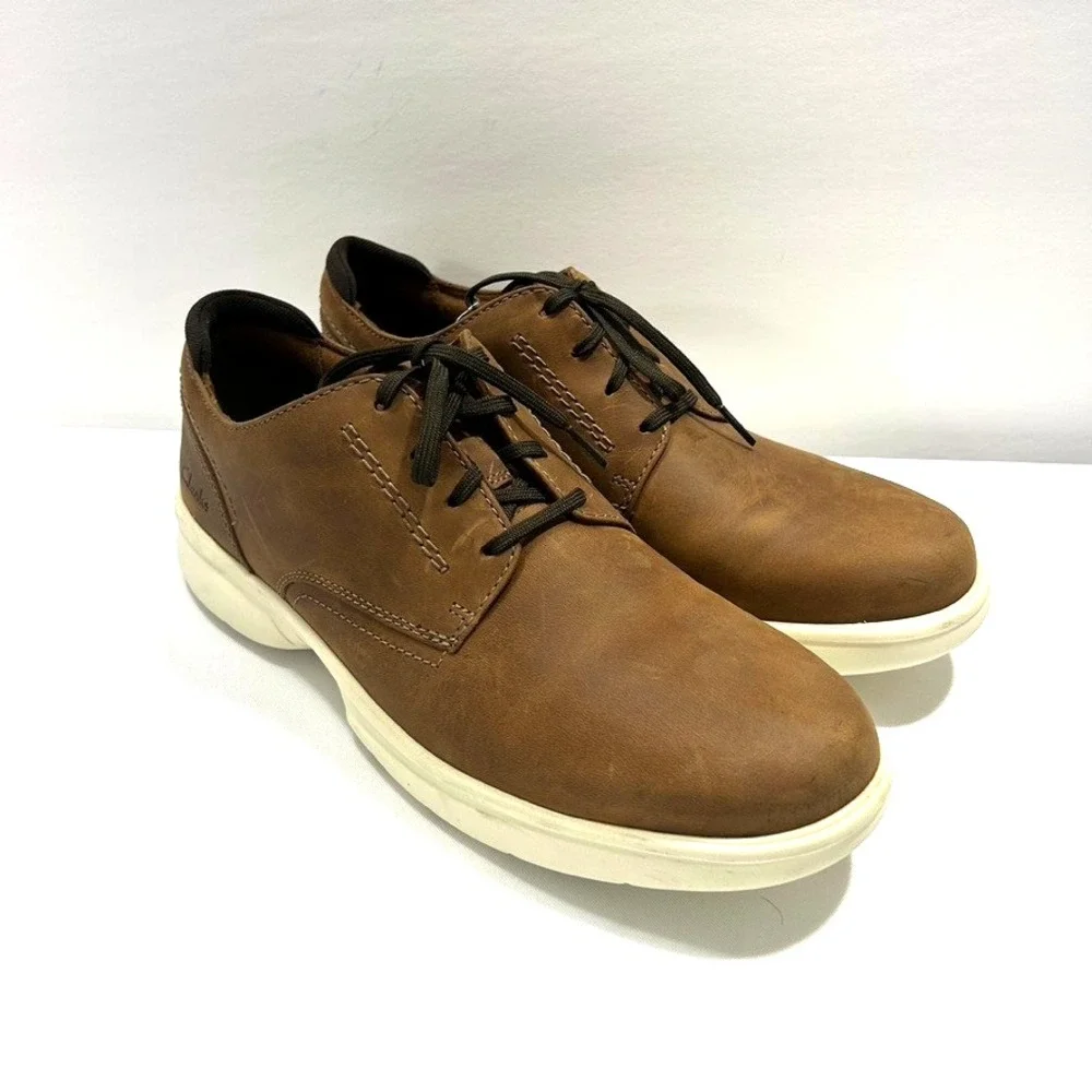Clarks item pre