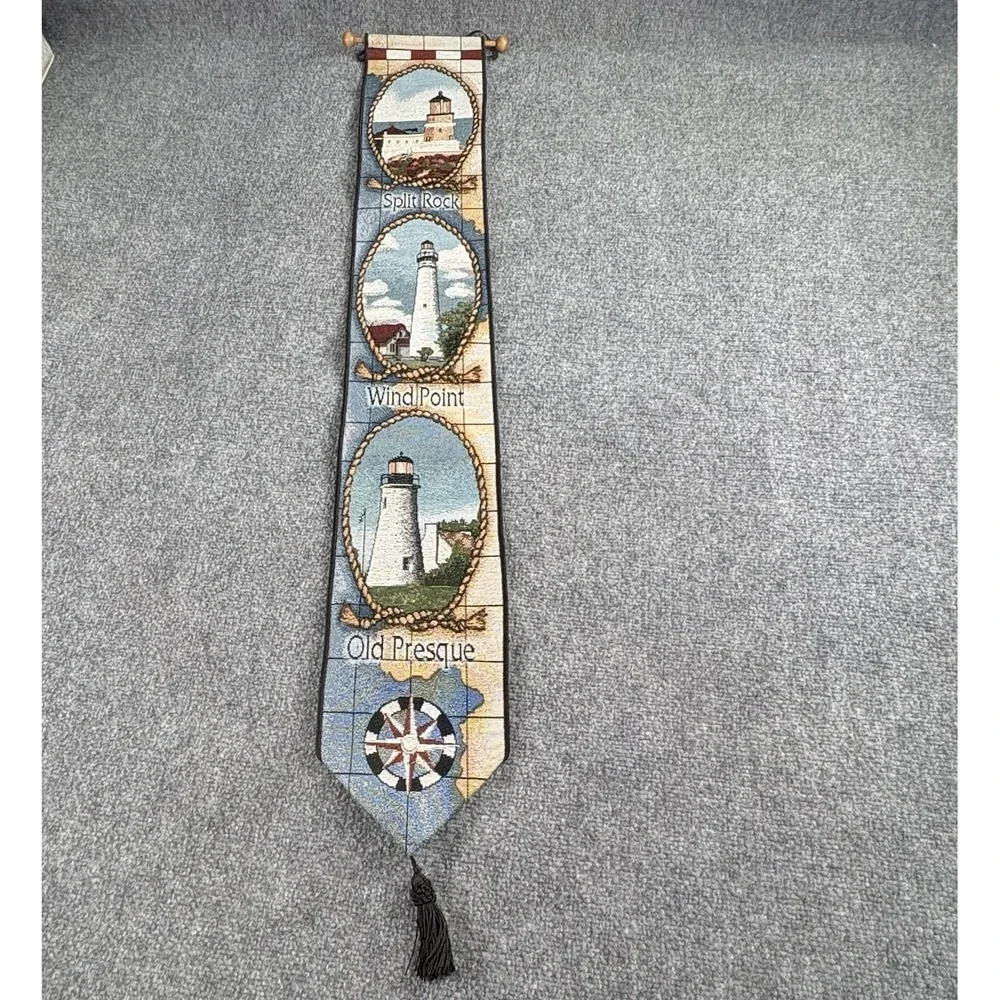 The Unbranded Brand beautiful woven