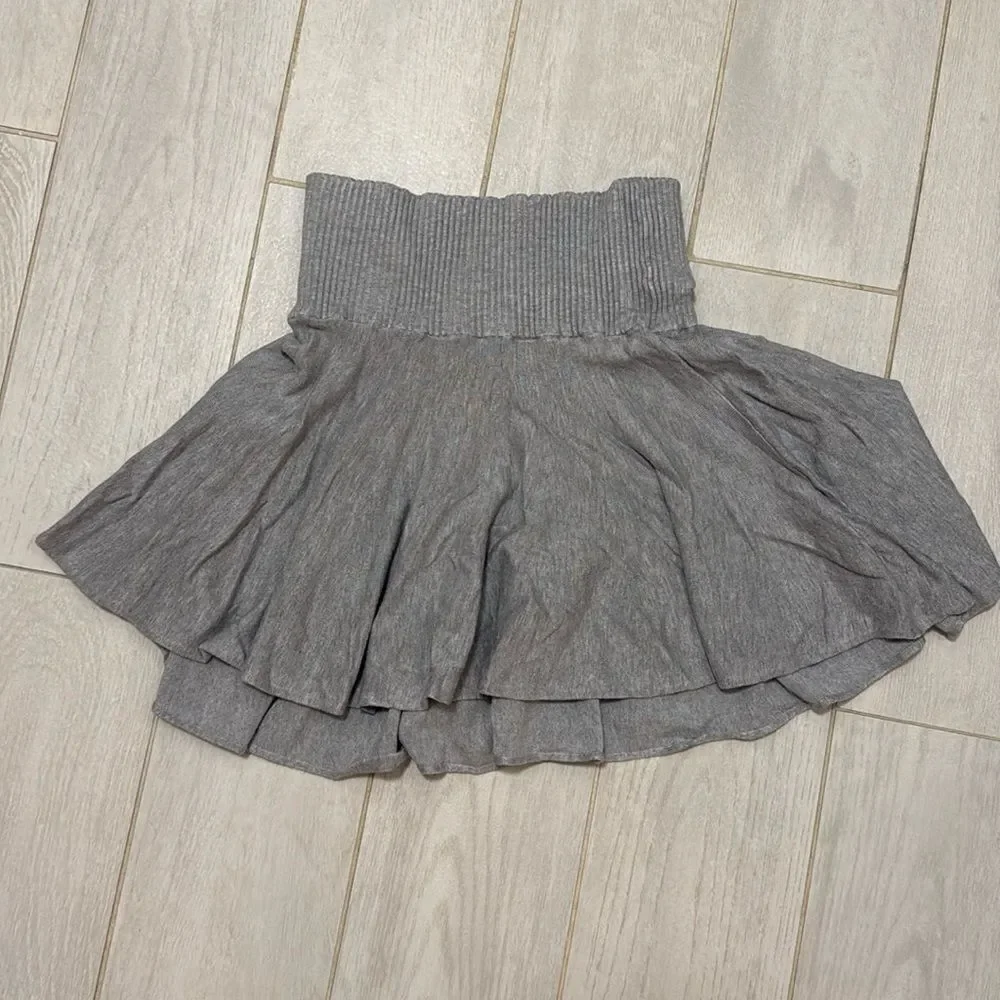 NWT Frankie’s bikinis grey skirt small