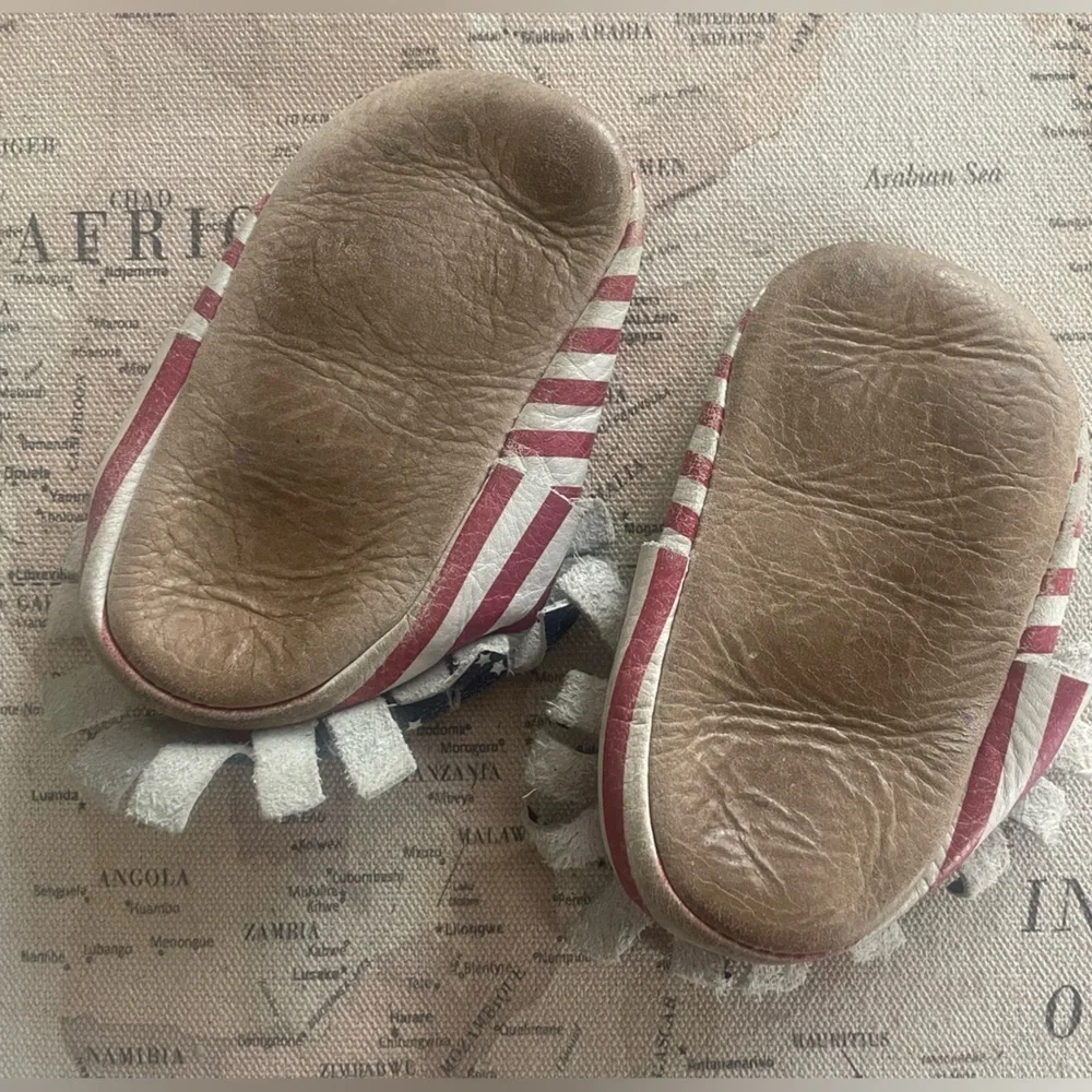 Freshly Picked Stars and Stripes Moccasins Size 4