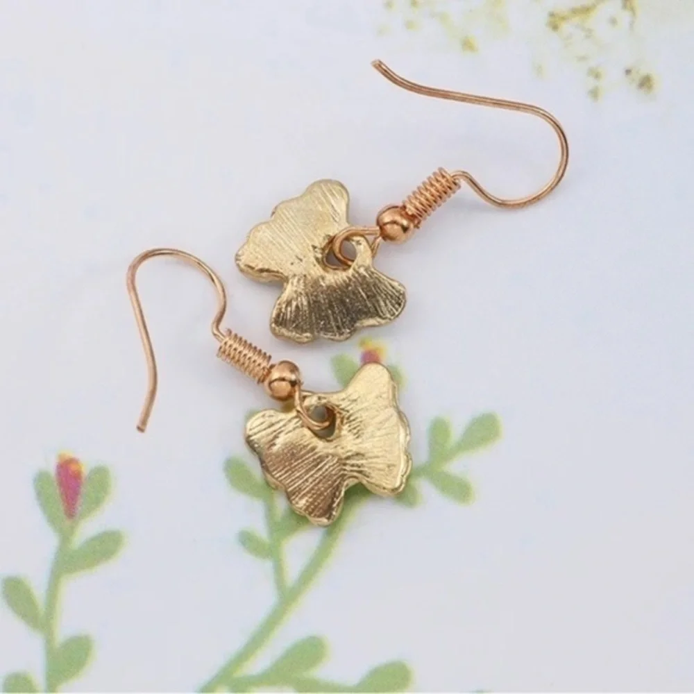 Urban Outfitters super cute