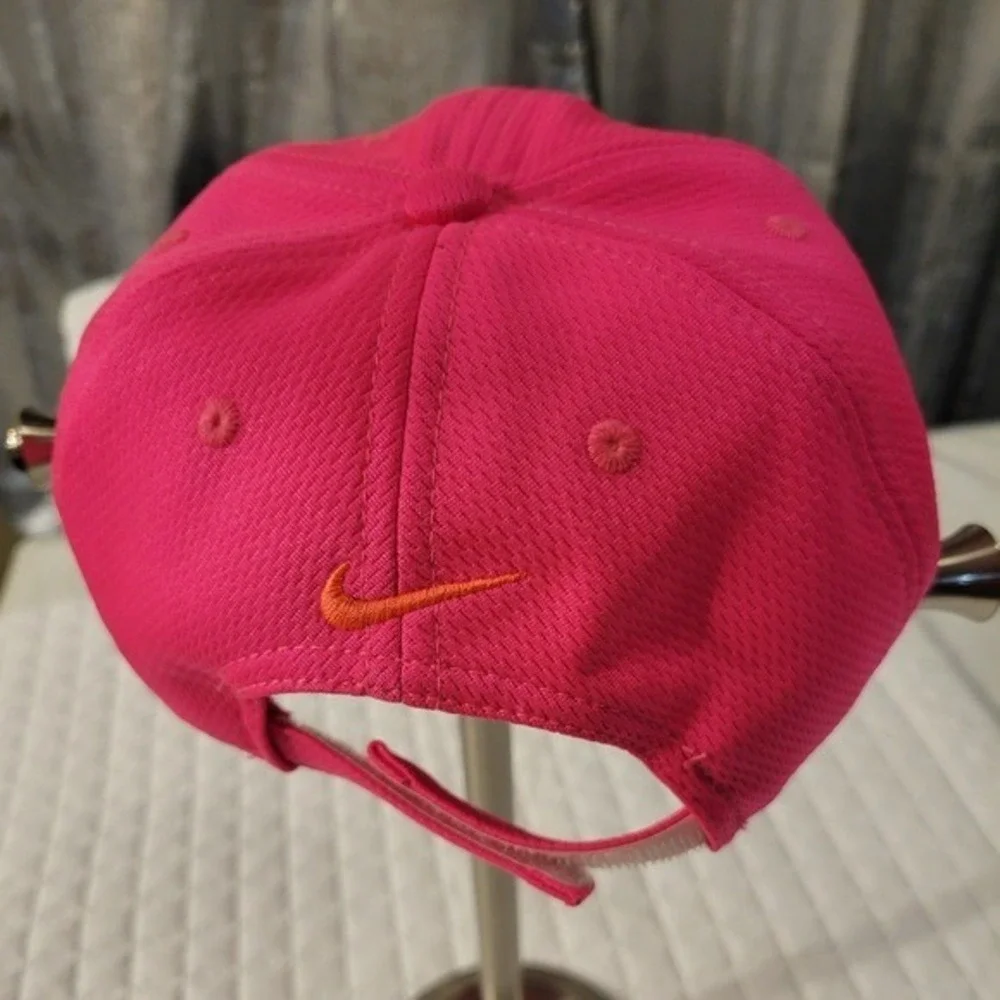 Nike‎ Dri-FIT Cute Hat Pink Kids Cap Colorful Swoosh Athletic Casual Barbiecore