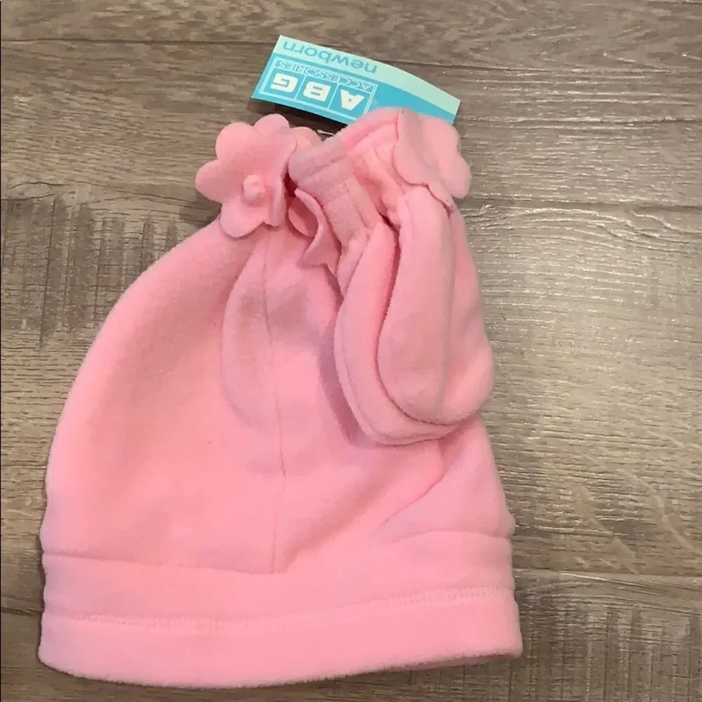 🎉last deal 🎉Hat and glove set