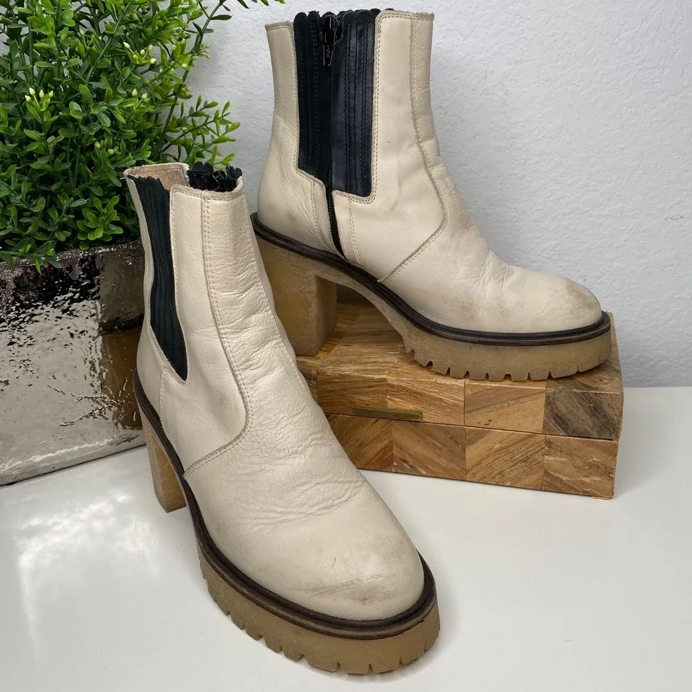 Free People James Chelsea Ankle Boots Cream Leather Platform Size 37 EU/6-6.5 US