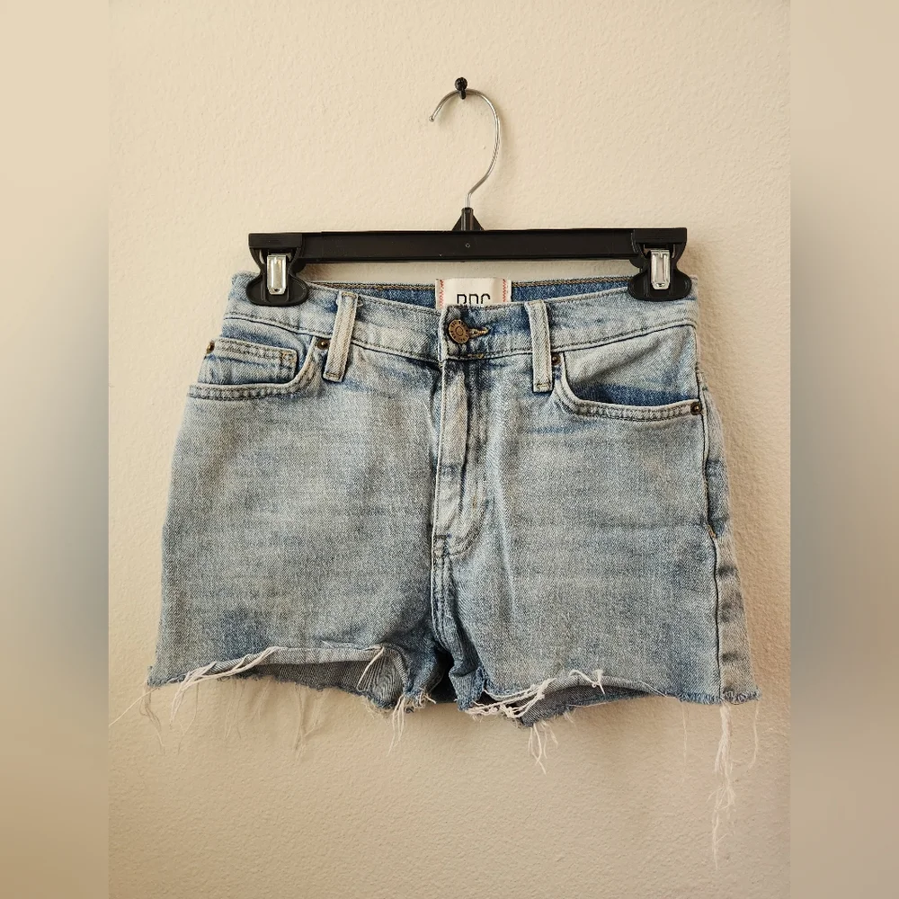 BDG‎ Urban Outfitters Womens Girlfriend Shorts High Rise Denim Cutoffs Size 24