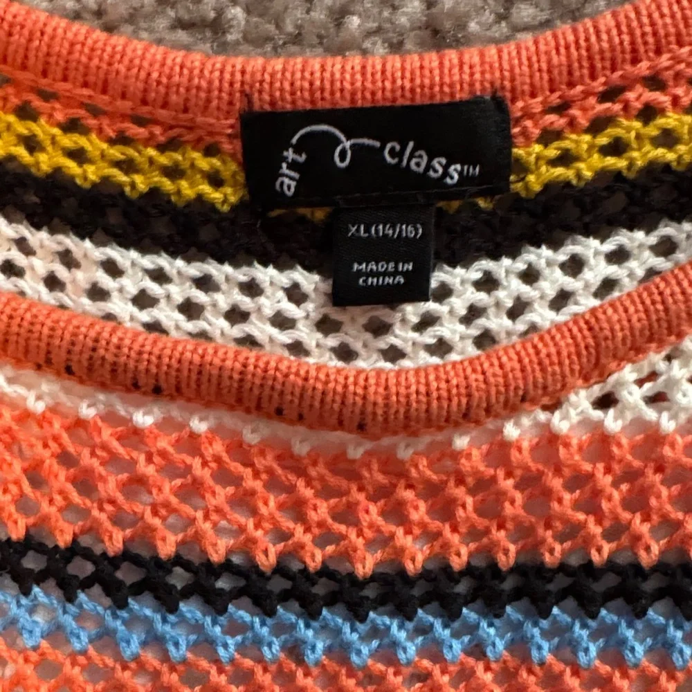 art class bright knit