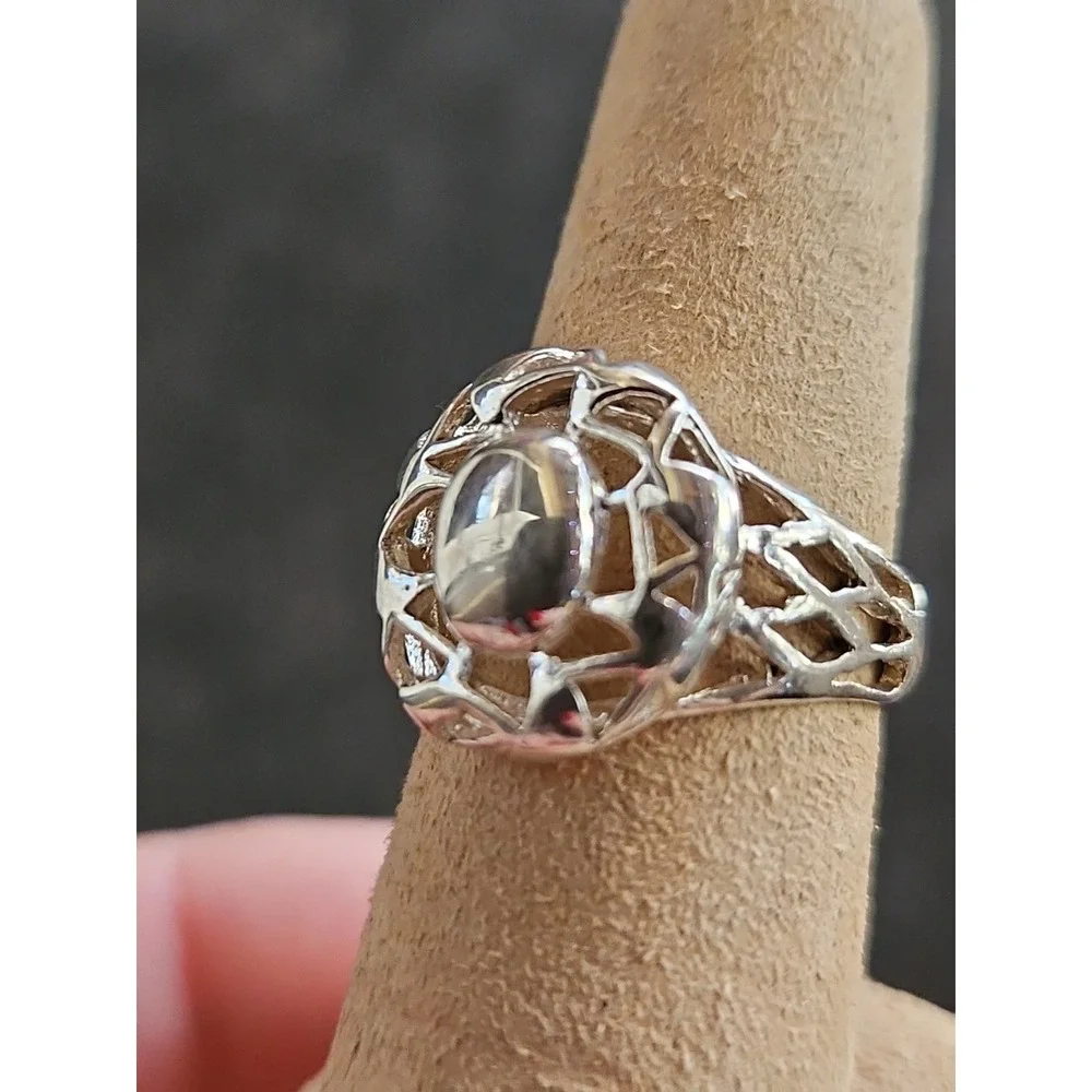 Sterling Silver Filigree Dome Ring Vintage‎ Boho Open Work Ornate Size 7.5
