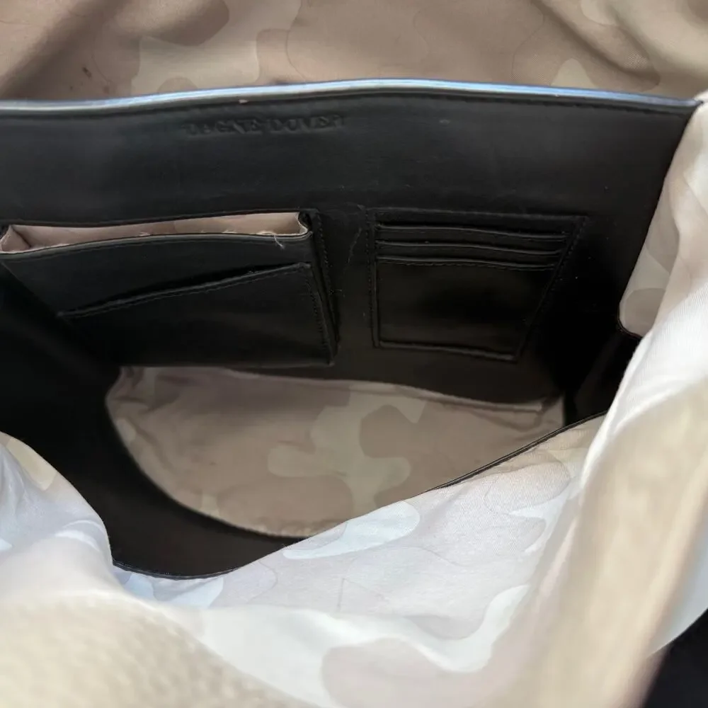 evidence wear light