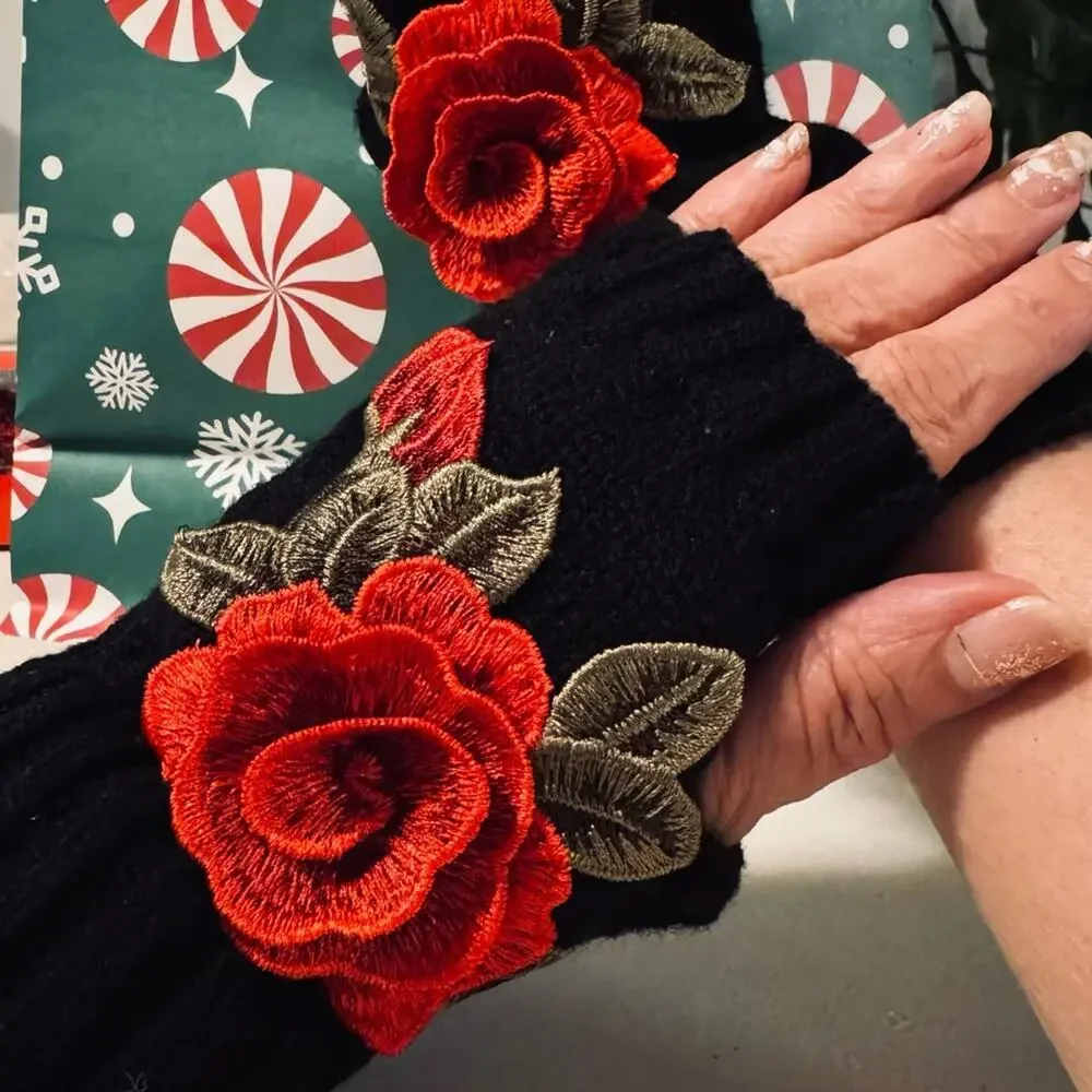 black gloves