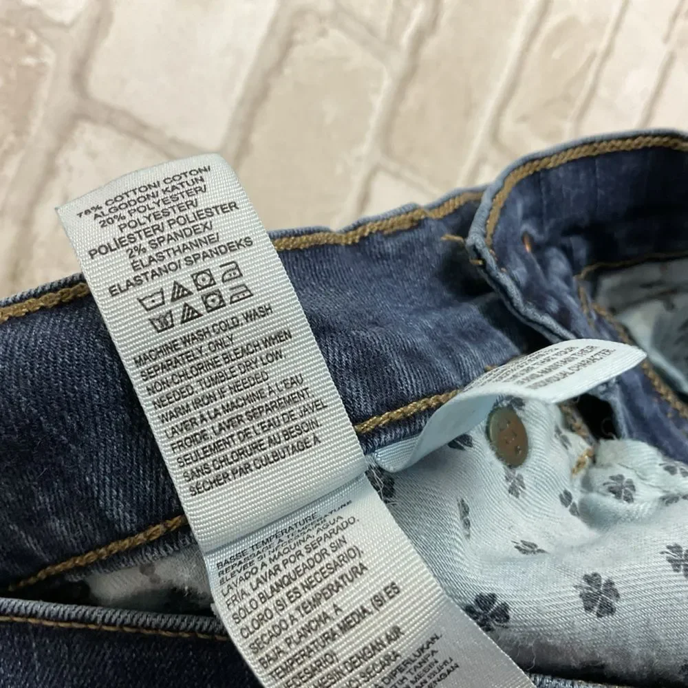 Lucky Brand or bundle tear