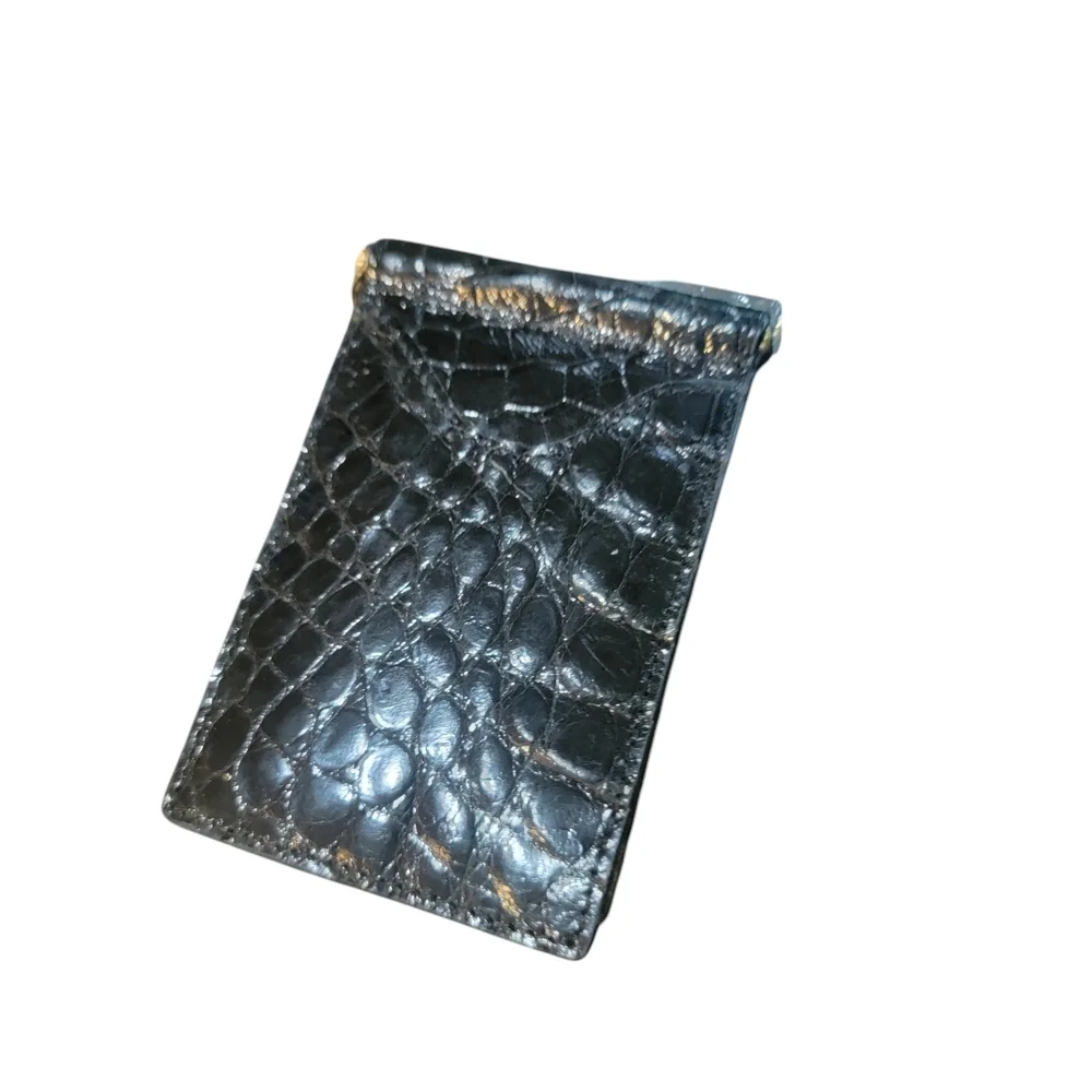 N/A elegant croc