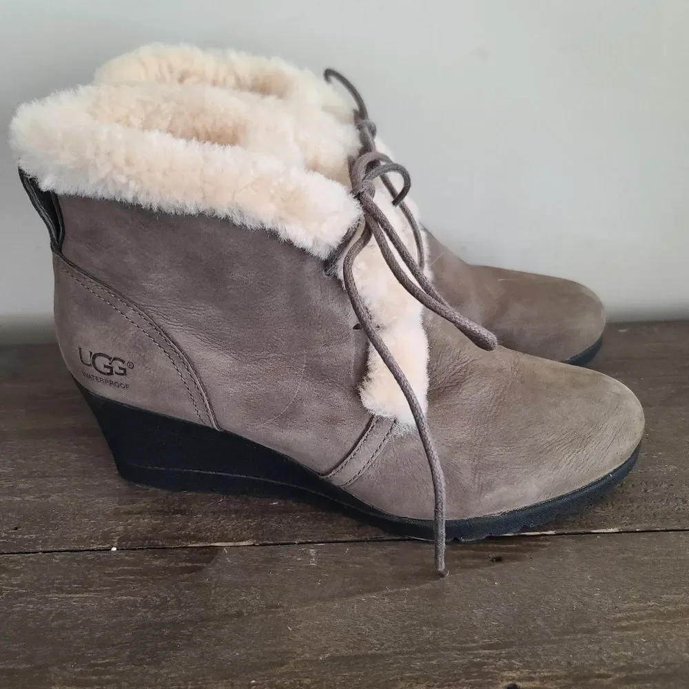 UGG worn once