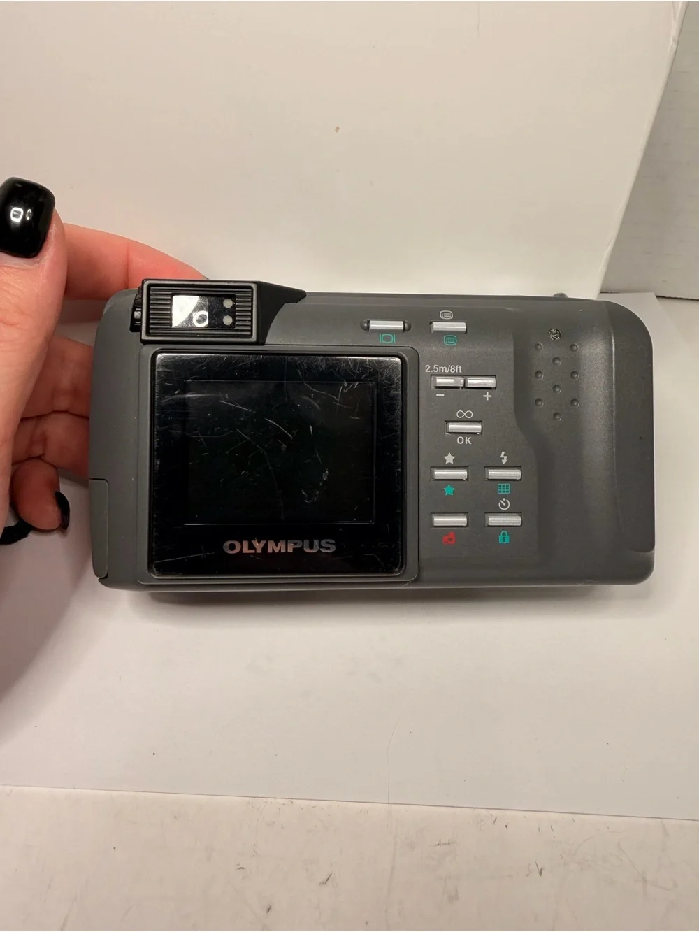 Olympus Camedia C-900 Zoom 1.3MP Vintage Digital Camera