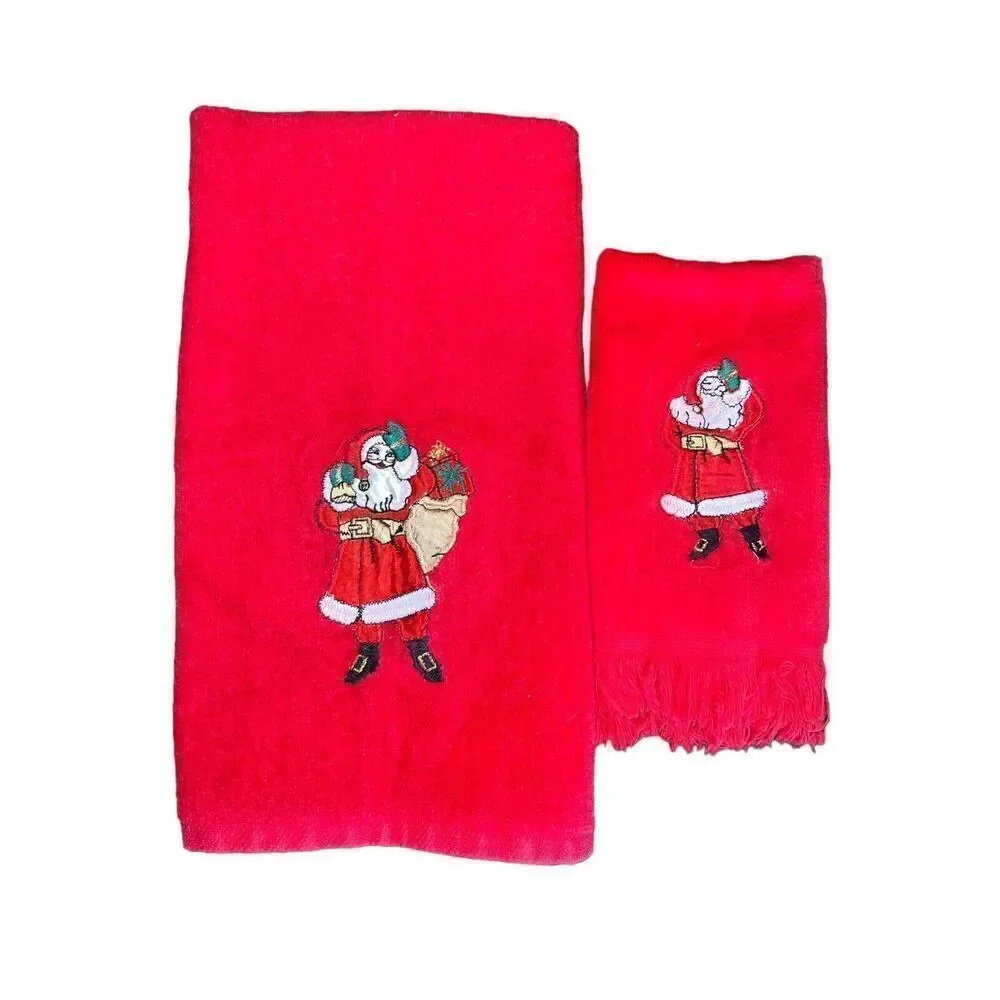 2 VTG R.A. Briggs CHRISTMAS SANTA Embroidered applique HAND TOWELS SET‎