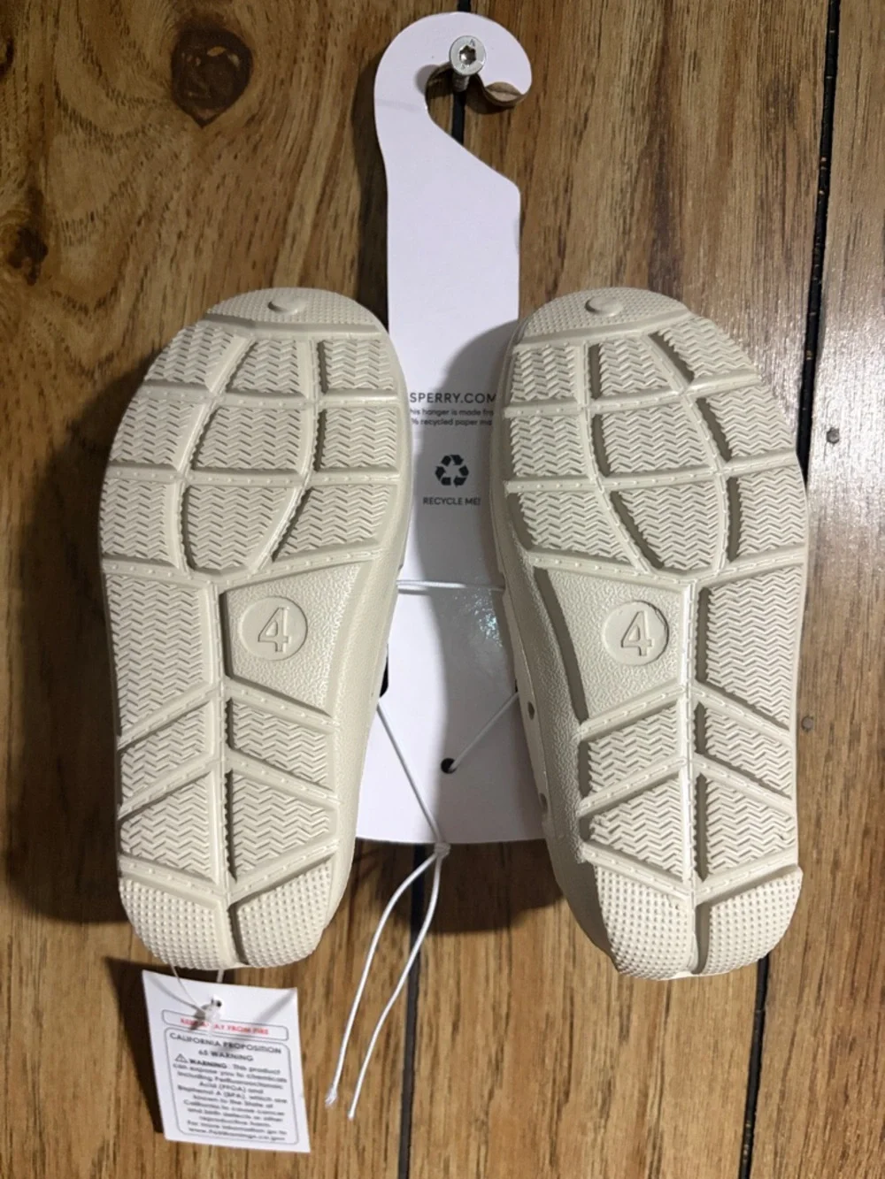 Sperry kids slip